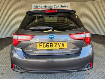 Used Toyota Yaris 2018 for sale - 78457806: Photo