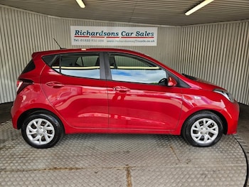 Used Hyundai i10 2017 for sale - 78887792: Photo