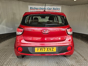 Used Hyundai i10 2017 for sale - 78887792: Photo