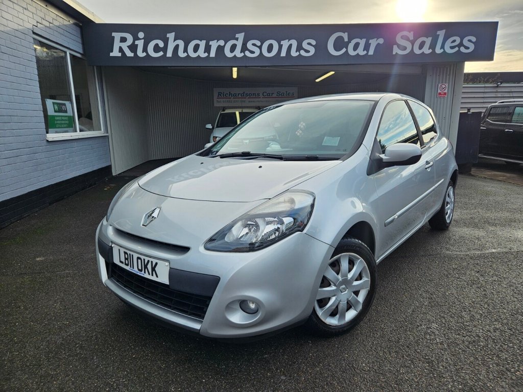 Used Renault Clio 2011 for sale - 76841516: Photo 1