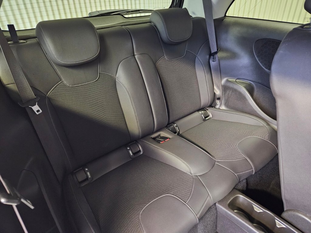 Used Vauxhall ADAM 2017 for sale - 77408174: Photo 25