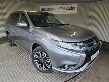 Used Mitsubishi Outlander 2016 for sale - 79764628: Photo