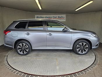 Used Mitsubishi Outlander 2016 for sale - 79764628: Photo