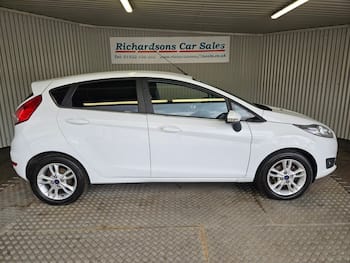 Used Ford Fiesta 2017 for sale - 79599257: Photo