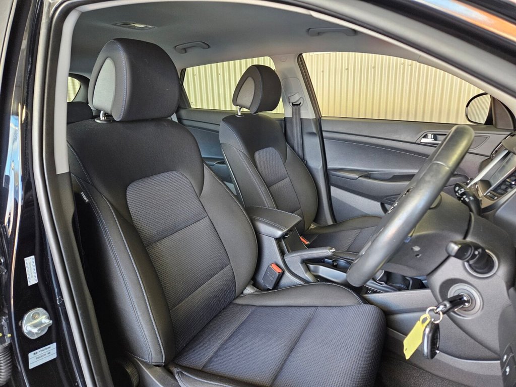 Used Hyundai TUCSON 2016 for sale - 76900620: Photo 31