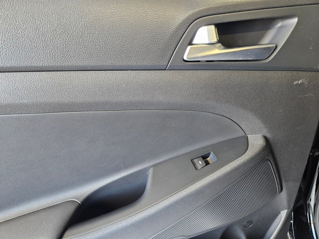 Used Hyundai TUCSON 2016 for sale - 76900620: Photo 45