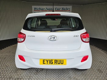 Used Hyundai i10 2016 for sale - 78632314: Photo