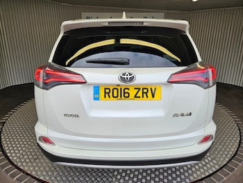 Used Toyota RAV4 2016 for sale - 75194664: Photo