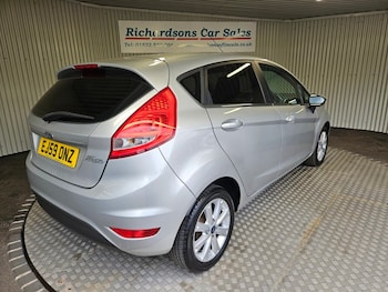 Used Ford Fiesta 2010 for sale - 78557643: Photo