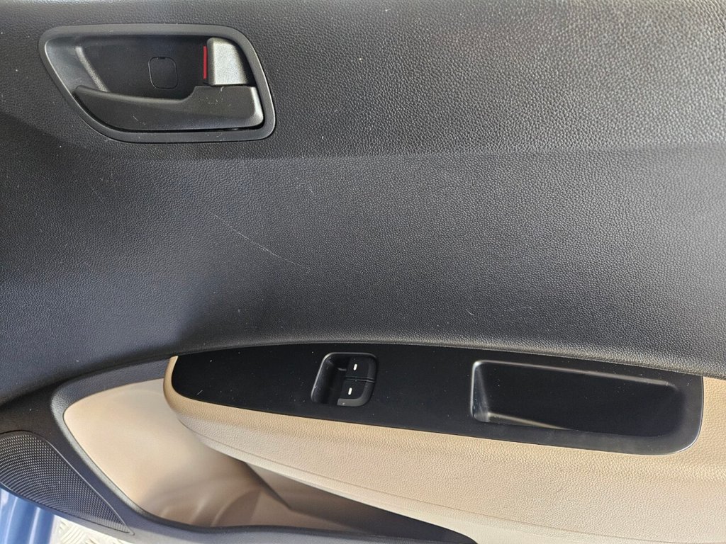 Used Hyundai i10 2016 for sale - 77734823: Photo 18