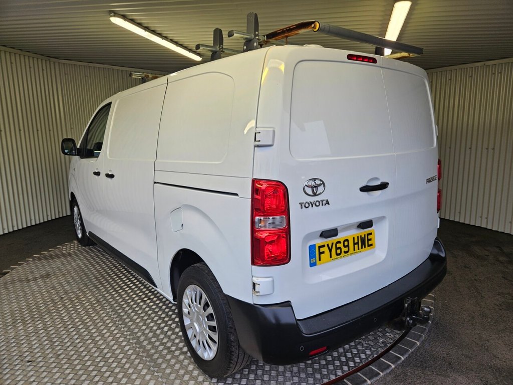 Used Toyota ProAce 2019 for sale - 76417759: Photo 11