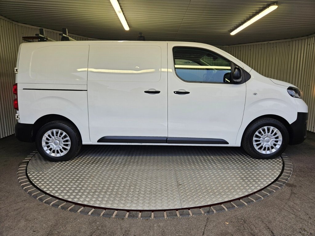 Used Toyota ProAce 2019 for sale - 76417759: Photo 2