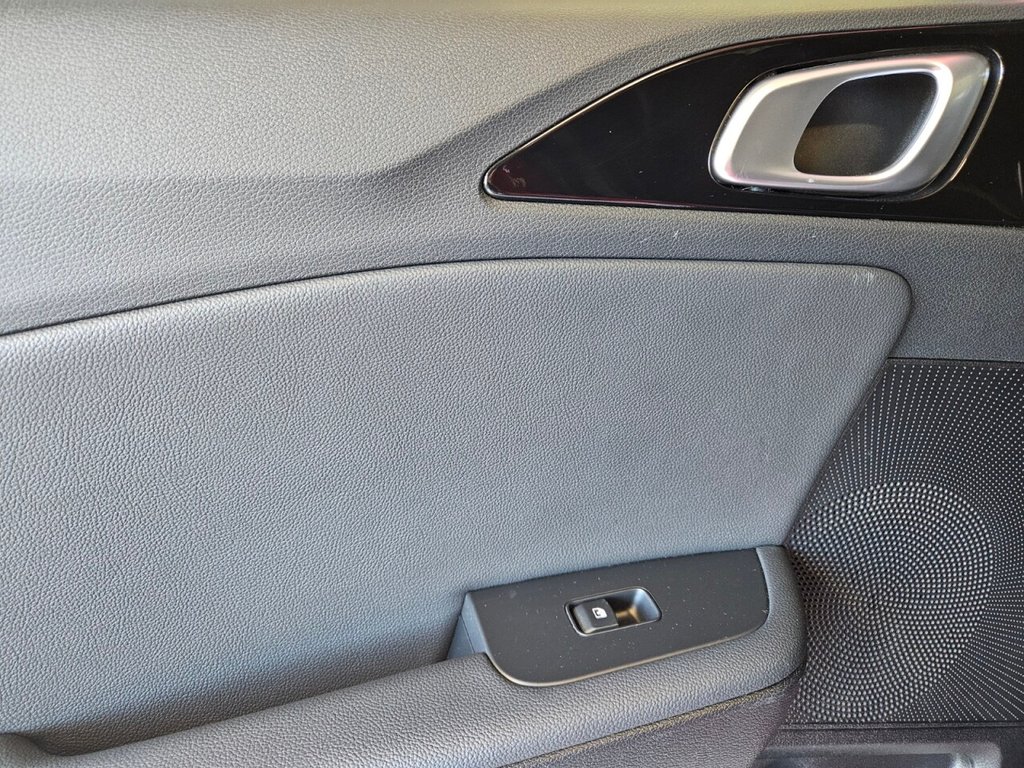 Used Kia XCeed 2021 for sale - 76068897: Photo 44
