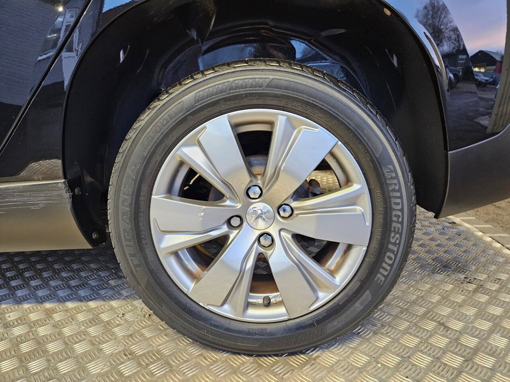 Used Peugeot 2008 2017 for sale - 76973718: Photo 13