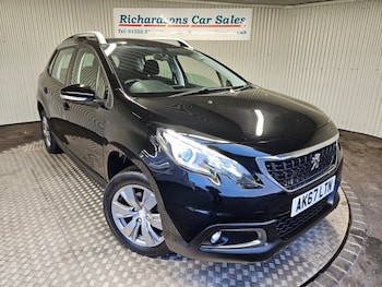 Used Peugeot 2008 2017 for sale - 76973718: Photo