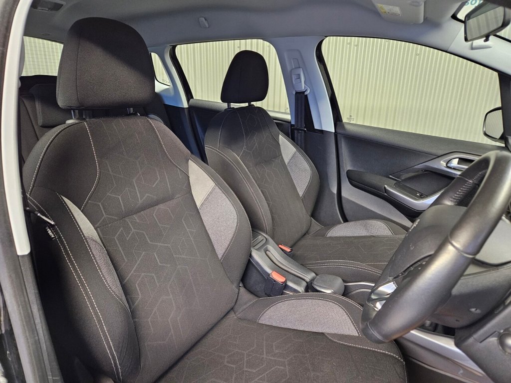 Used Peugeot 2008 2017 for sale - 76973718: Photo 20