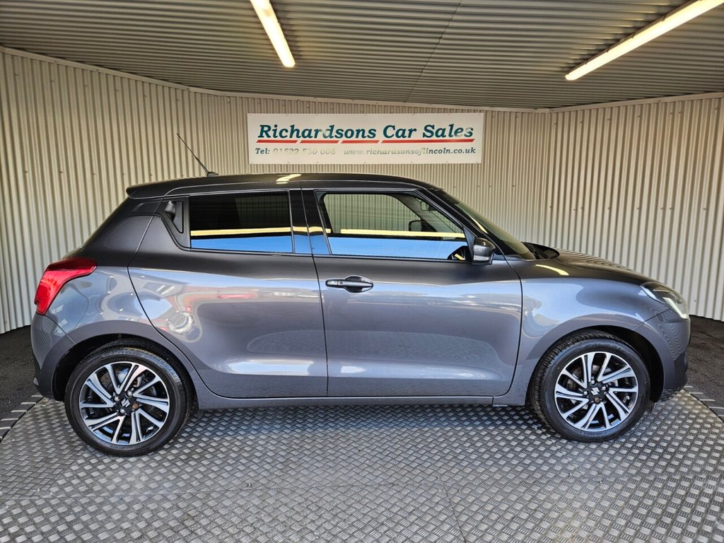 Used Suzuki Swift 2022 for sale - 76417576: Photo 2