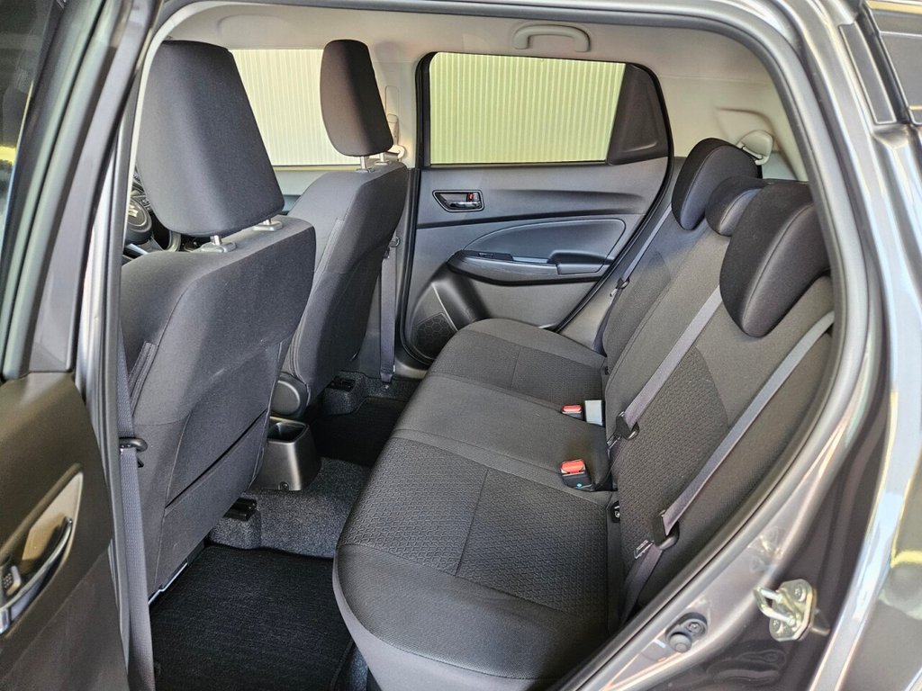 Used Suzuki Swift 2022 for sale - 76417576: Photo 38