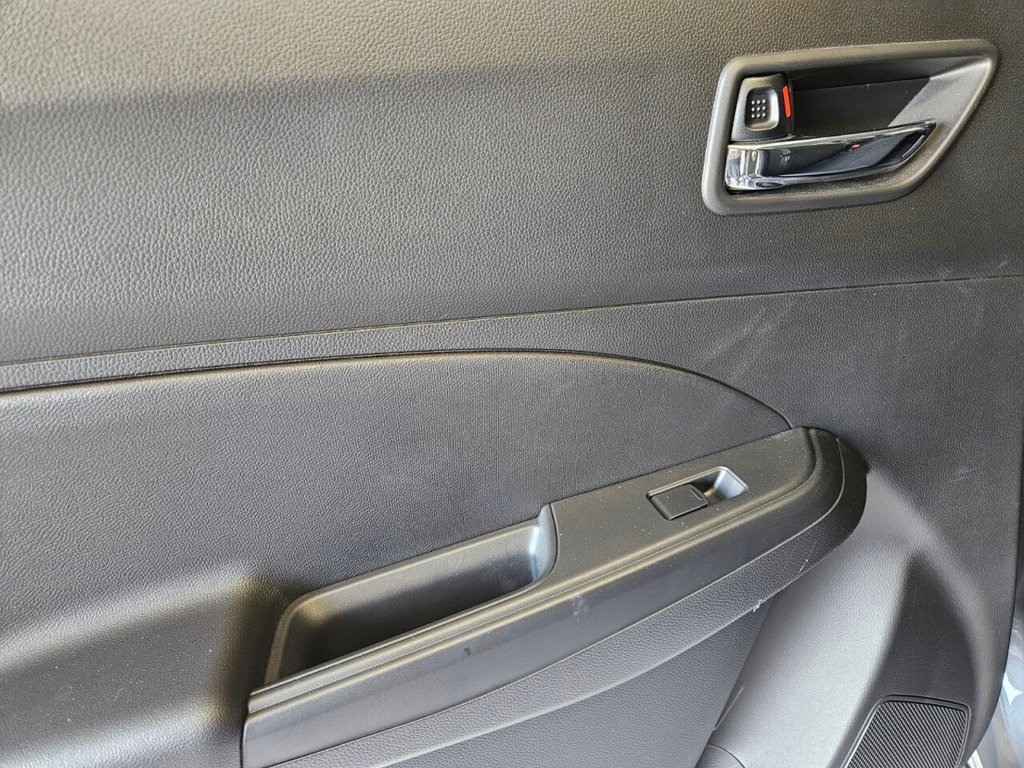 Used Suzuki Swift 2022 for sale - 76417576: Photo 40