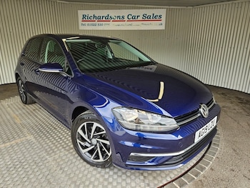Used Volkswagen Golf 2019 for sale - 79103832: Photo