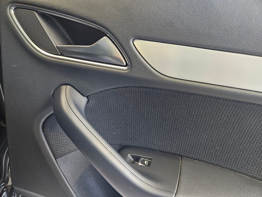 Used Audi Q3 2016 for sale - 77227274: Photo 32