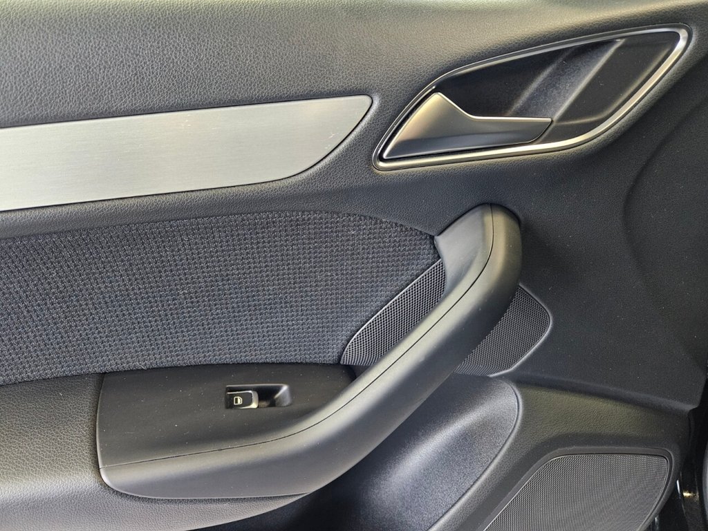 Used Audi Q3 2016 for sale - 77227274: Photo 37