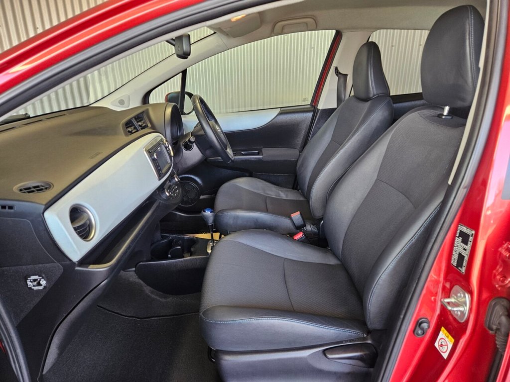 Used Toyota Yaris 2014 for sale - 77919972: Photo 39