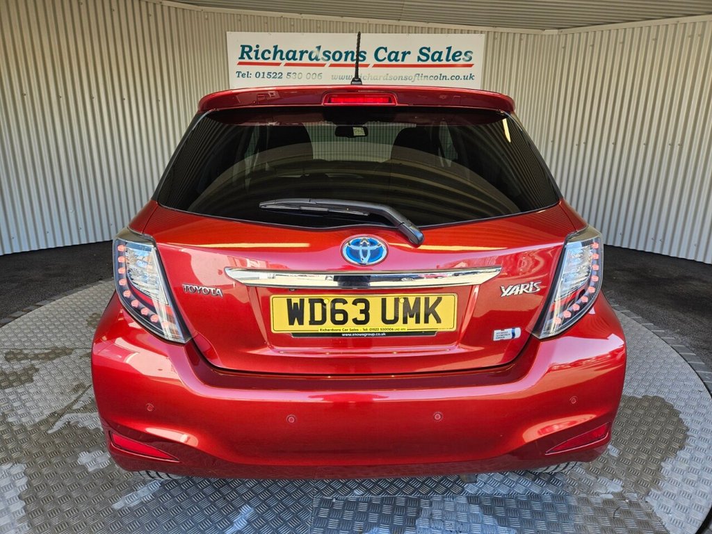 Used Toyota Yaris 2014 for sale - 77919972: Photo 4