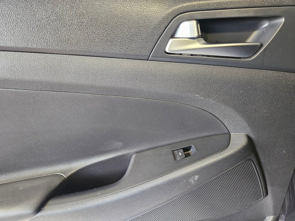 Used Hyundai TUCSON 2016 for sale - 76333889: Photo 42