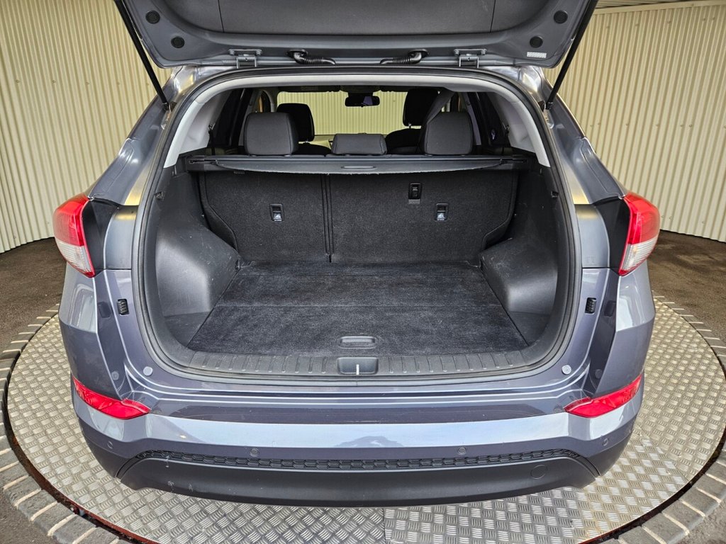 Used Hyundai TUCSON 2016 for sale - 76333889: Photo 6