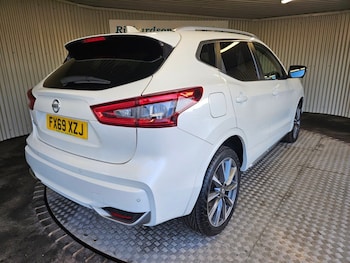 Used Nissan Qashqai 2019 for sale - 77302636: Photo