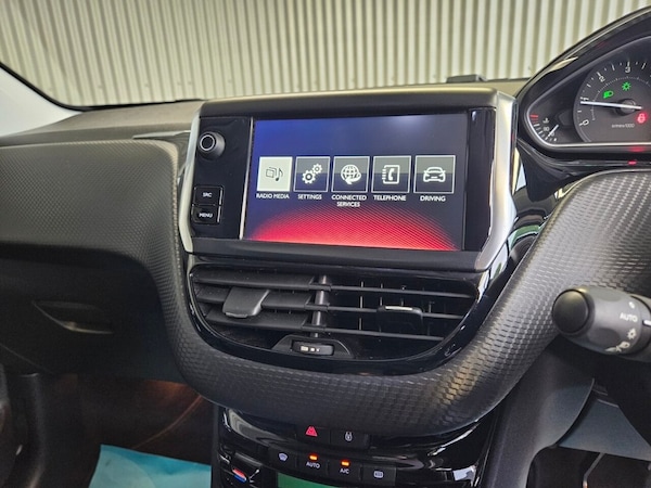 Used Peugeot 208 2016 for sale - 75630514: Photo 21