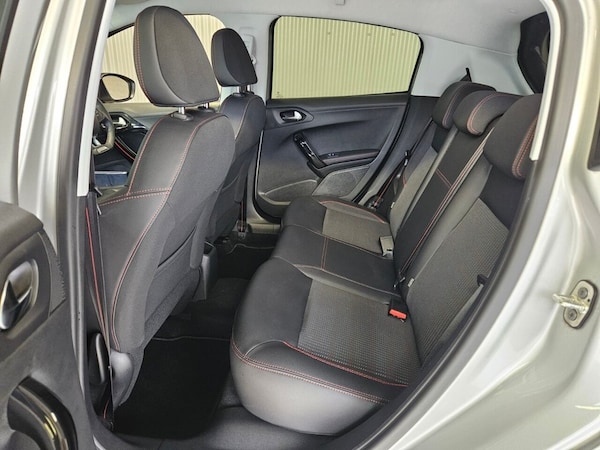 Used Peugeot 208 2016 for sale - 75630514: Photo 39