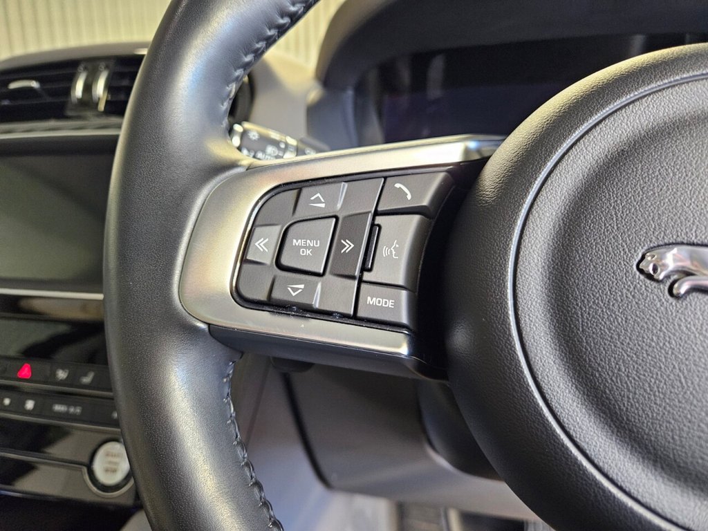 Used Jaguar F-Pace 2020 for sale - 77227018: Photo 16