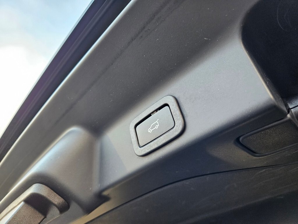 Used Jaguar F-Pace 2020 for sale - 77227018: Photo 6