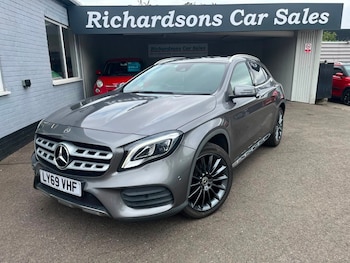 Used Mercedes-Benz GLA 2020 for sale - 79371050: Photo