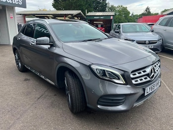 Used Mercedes-Benz GLA 2020 for sale - 79371050: Photo