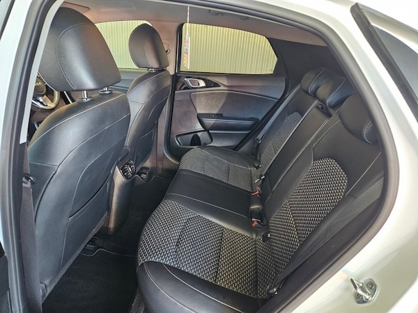 Used Kia XCeed 2022 for sale - 76210526: Photo 34