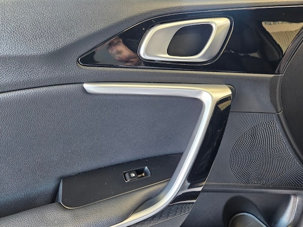 Used Kia XCeed 2022 for sale - 76210526: Photo 41