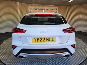 Used Kia XCeed 2022 for sale - 76210526: Photo 4