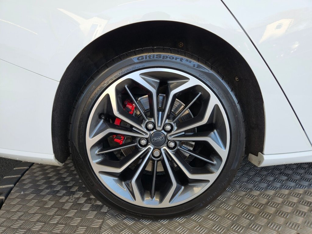 Used Ford Focus 2023 for sale - 76570282: Photo 12