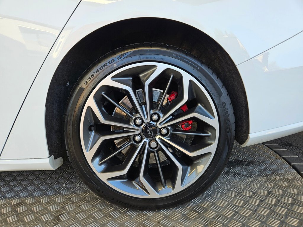 Used Ford Focus 2023 for sale - 76570282: Photo 13