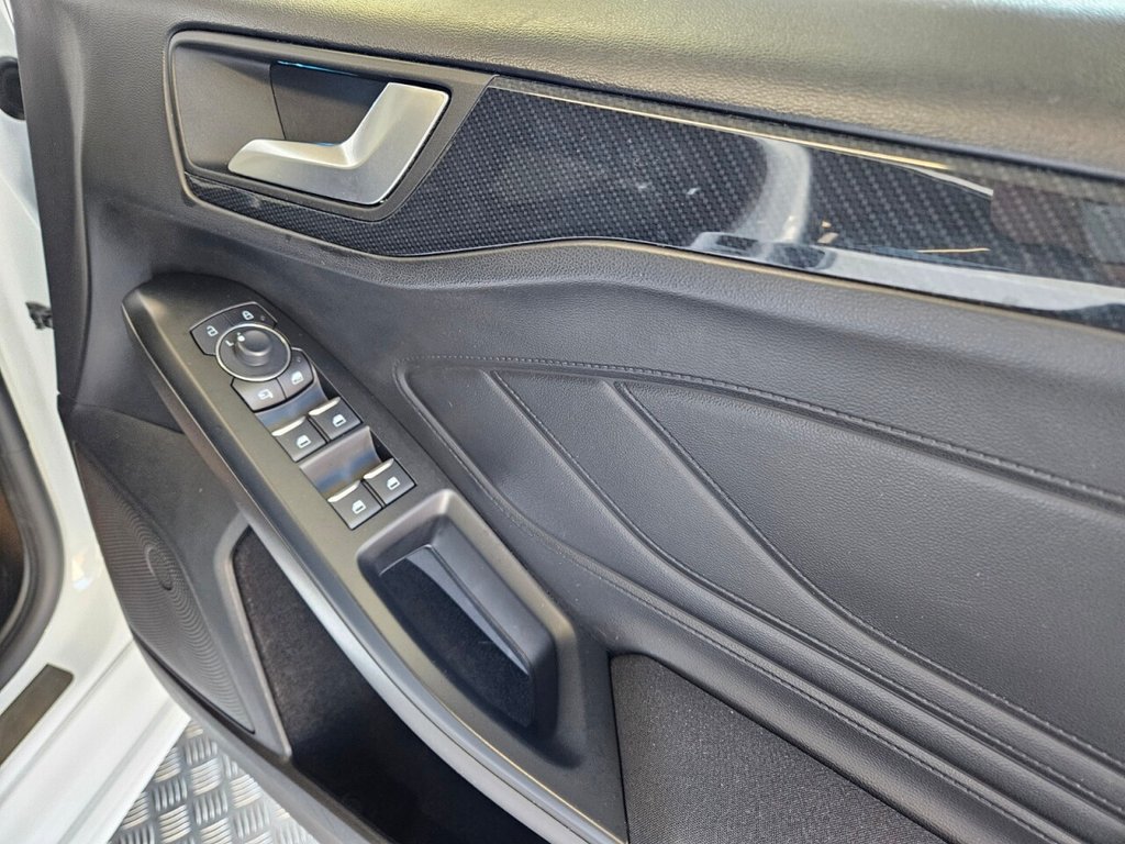 Used Ford Focus 2023 for sale - 76570282: Photo 29