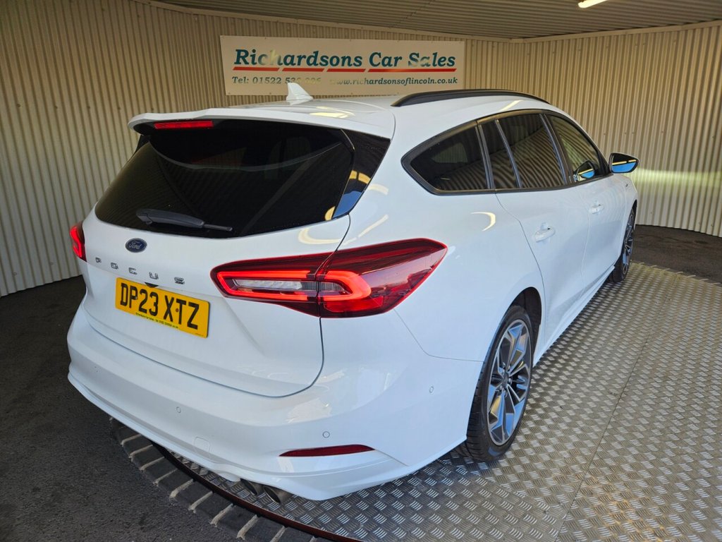 Used Ford Focus 2023 for sale - 76570282: Photo 3