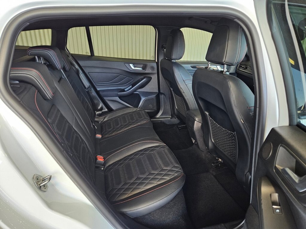 Used Ford Focus 2023 for sale - 76570282: Photo 31
