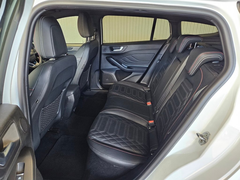 Used Ford Focus 2023 for sale - 76570282: Photo 39