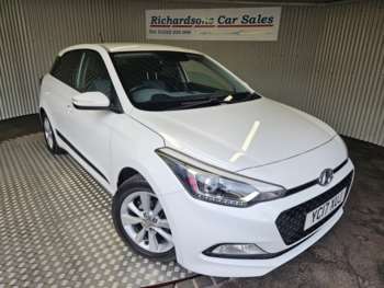 2017 (17) - 1.2 Premium 5dr