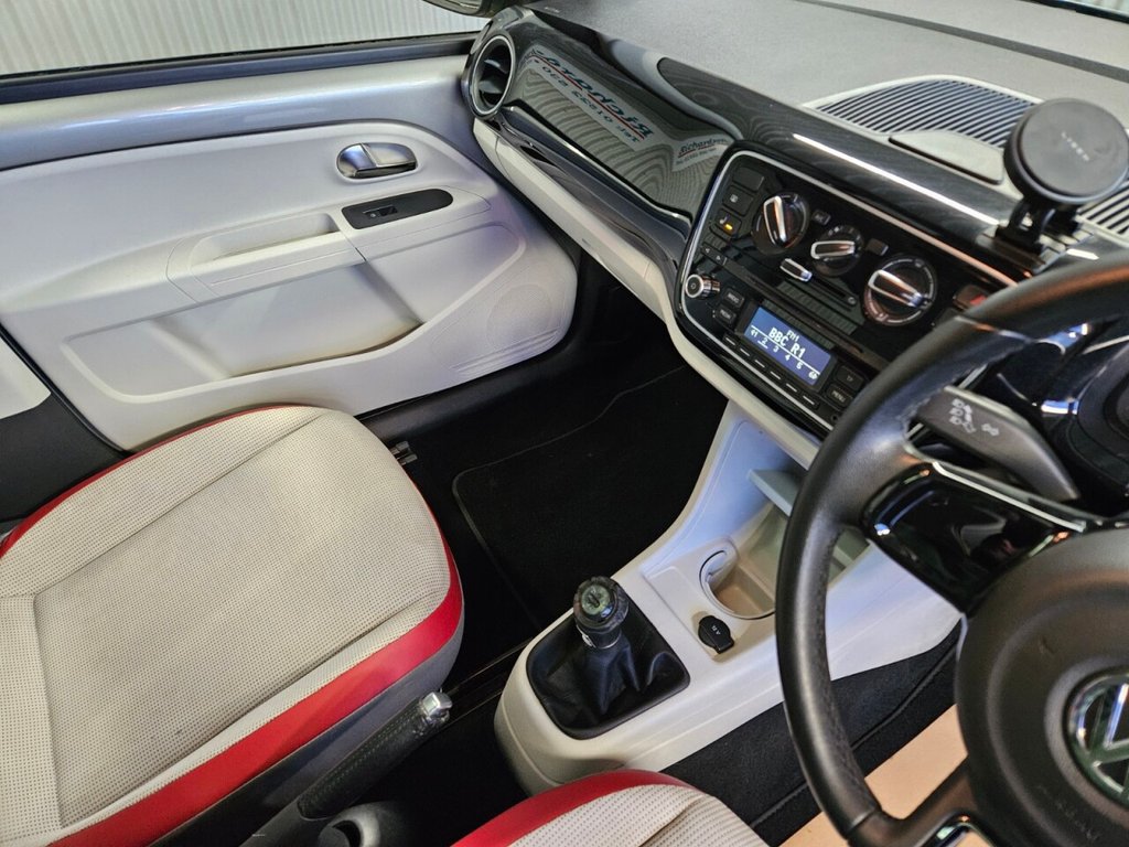 Used Volkswagen up! 2014 for sale - 77089289: Photo 16