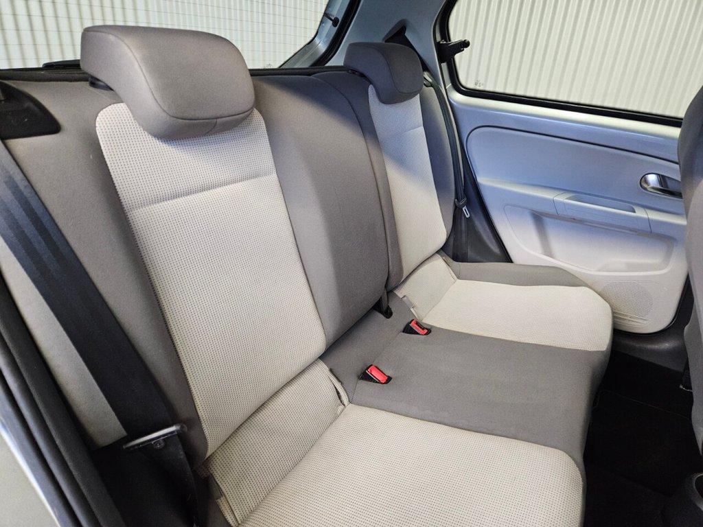 Used Volkswagen up! 2014 for sale - 77089289: Photo 25