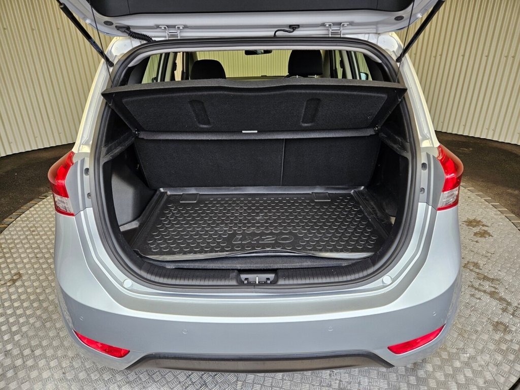 Used Hyundai Ix20 2017 for sale - 77547145: Photo 5